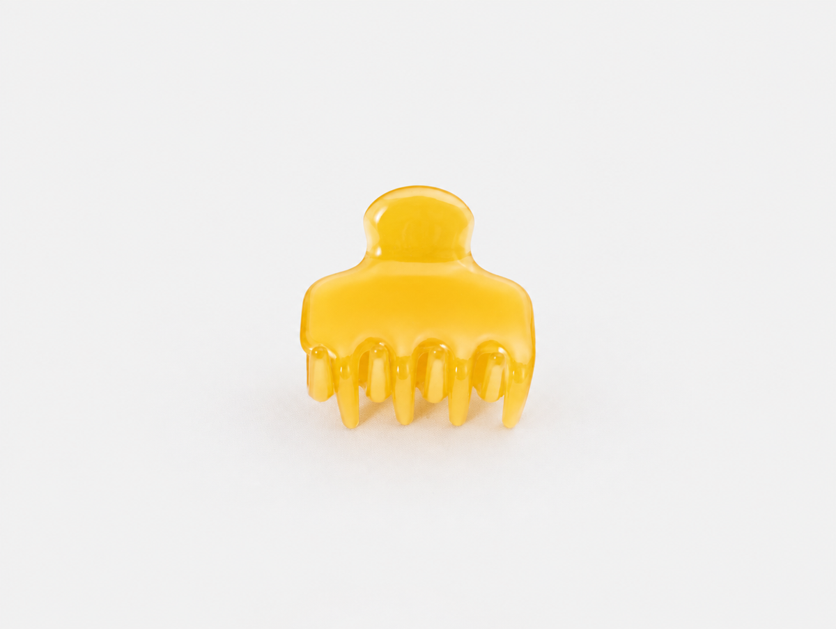 Mini Jelly Claw Clip in Yellow, front