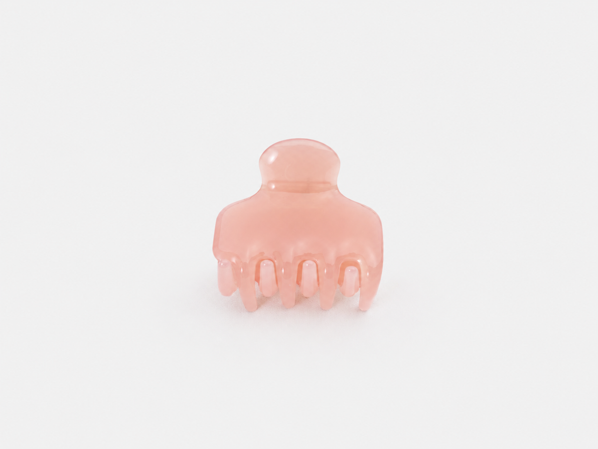 Mini Jelly Claw Clip in Pink, front