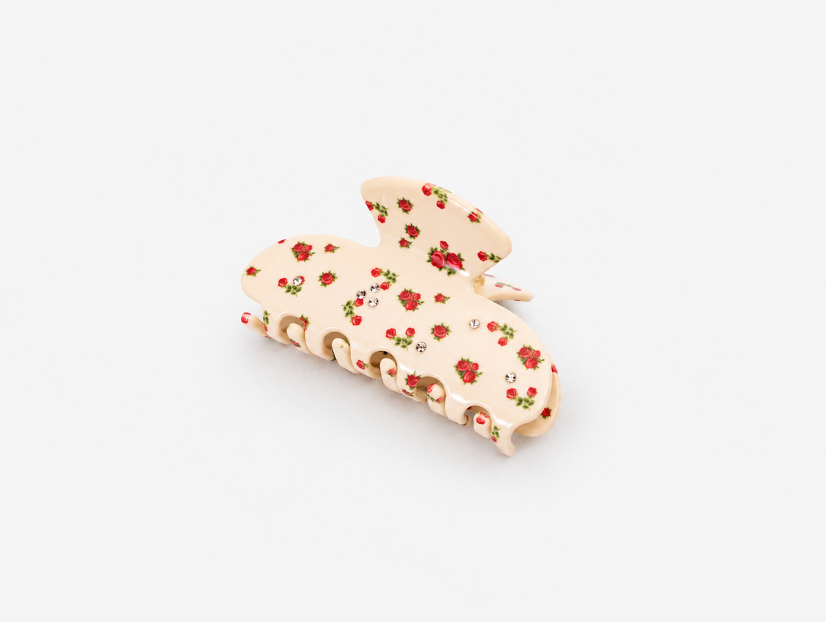 Little Garden Claw Clip in Rosebud, angled view